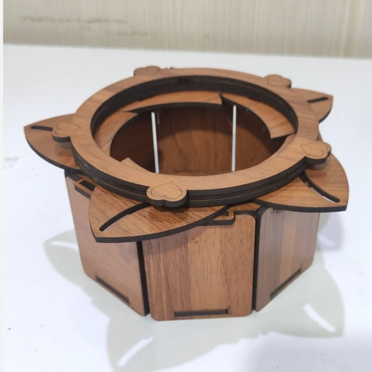 جعبه چوبی