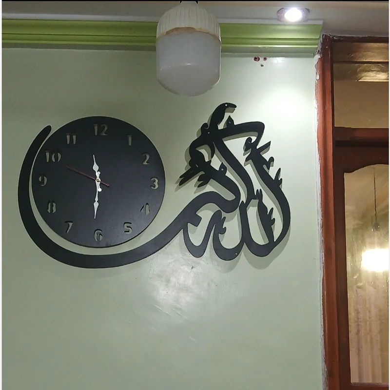 ساعت دیواری و تابلو دیوارکوب چوبی قرانی مذهبی الله اکبر پس کرایه