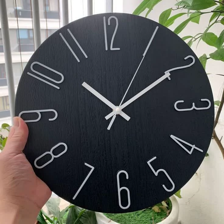 ساعت دیواری چوبی ساده مشکی مولتی نقره ای کد 98 پس کرایه