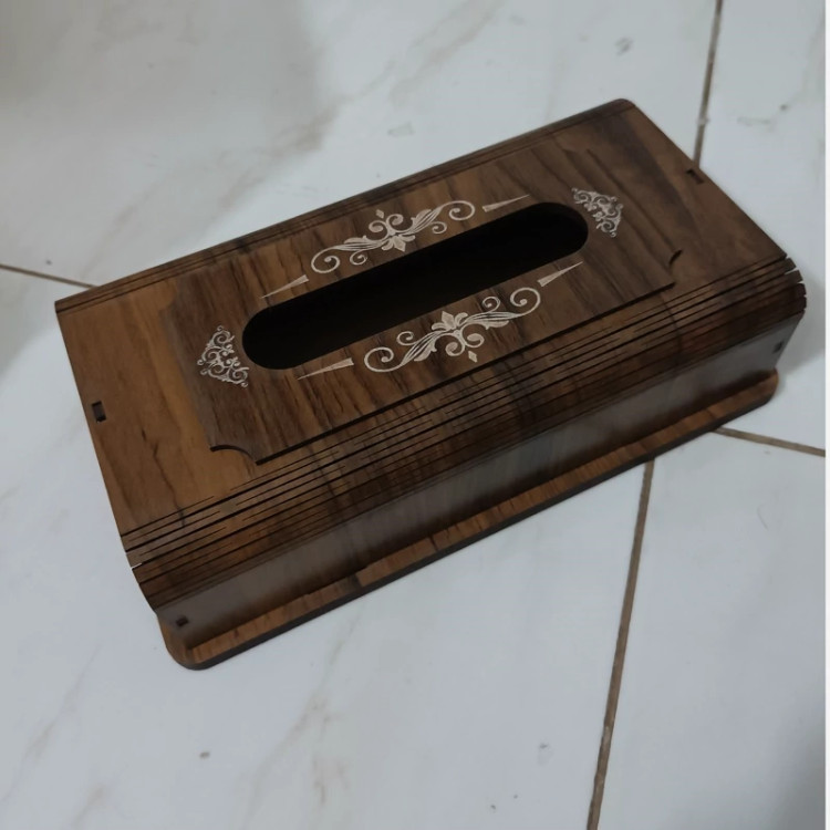 جعبه جا دستمال چوبی جعبه دستمال چوبی طرحدار شیک پس کرایه