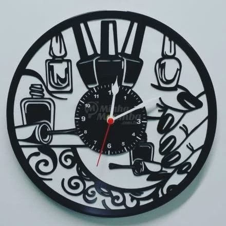 ساعت دیواری سالن ناخن چوبی کد 52 پس کرایه